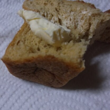 糖質制限中なので作ってみました！ココアのおかげで香もよくとっても美味しいパンで大満足です＾＾ｖ